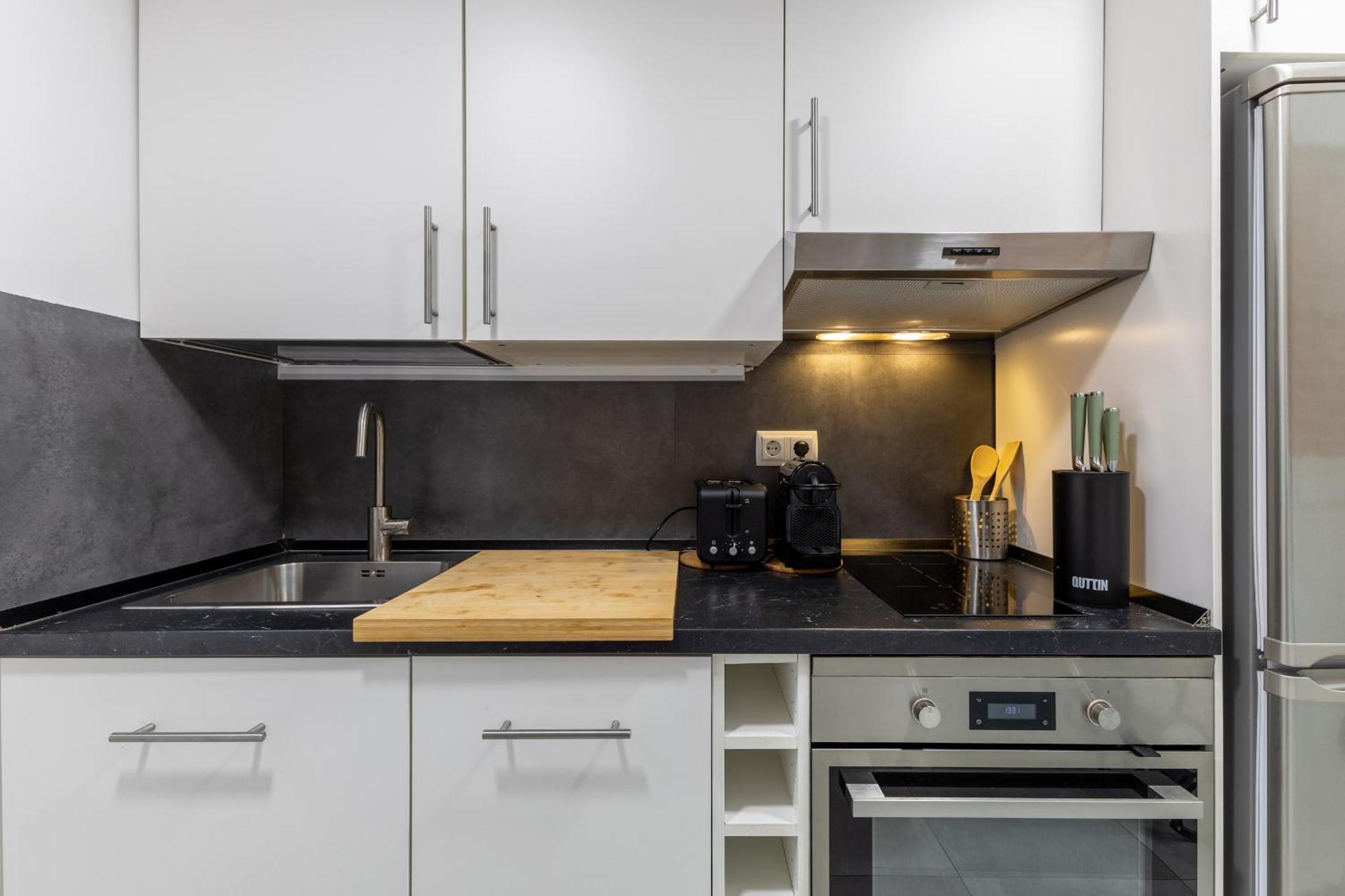 Galileo Apartment Мадрид Экстерьер фото